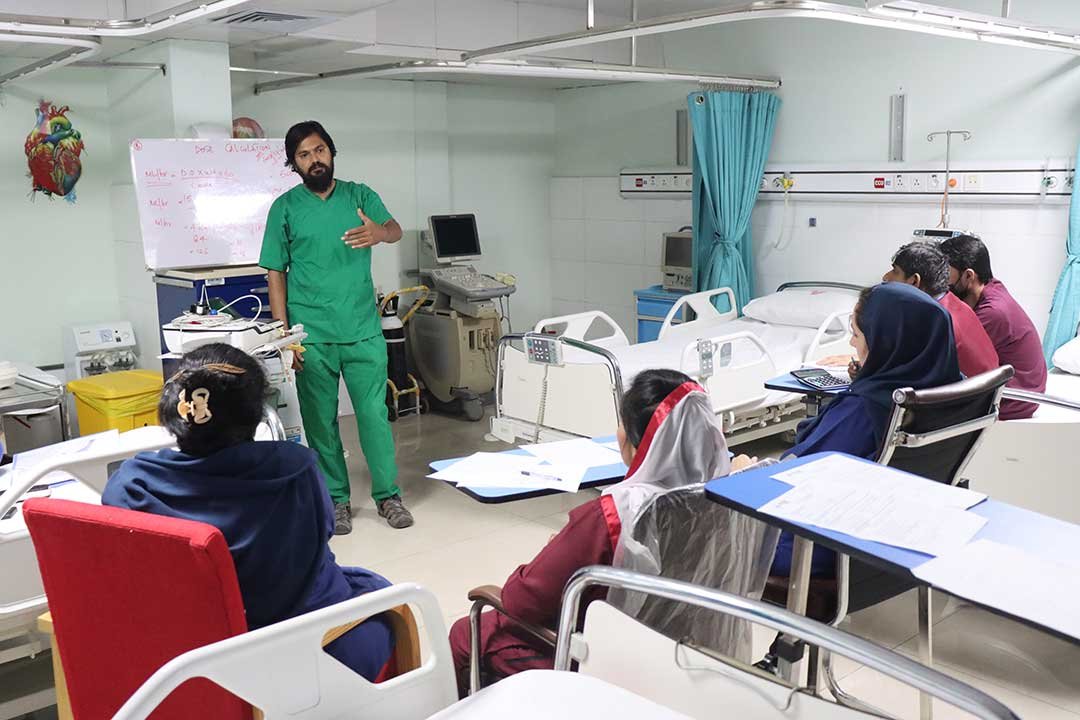 Ecg Machine Usage And Precautions Gallery 3